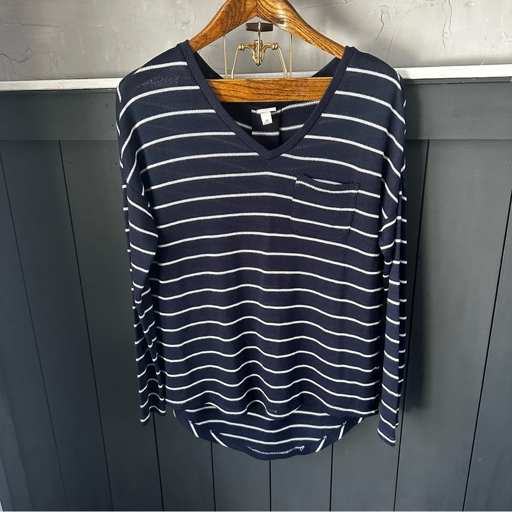 Merona Navy and White Striped Sweater Super Soft Long Sleeve‎ size Medium